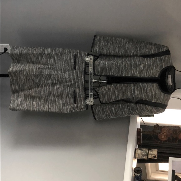 Jackets and skirt Calvin Klein size 2 - Picture 1 of 3